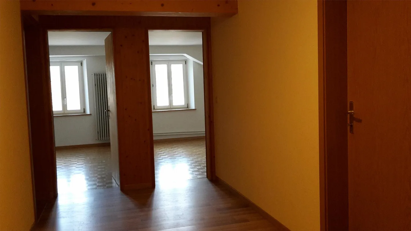 Wohnung in Zweifamilienhaus Nähe Dorfplatz - Foto 12 von 14