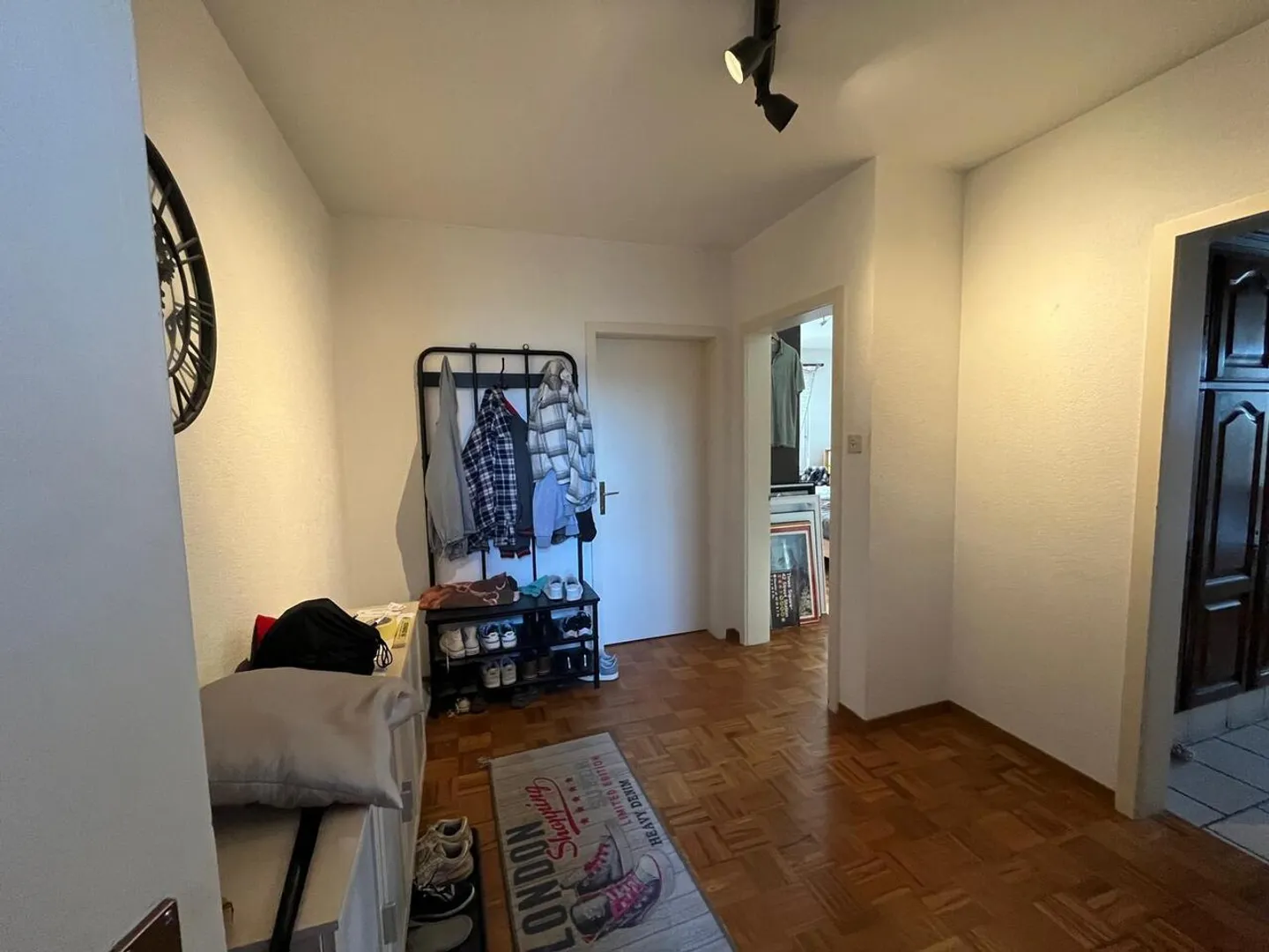 Appartamento di 4,5 locali con terrazza e vicino alla stazione - Foto 7 di 16