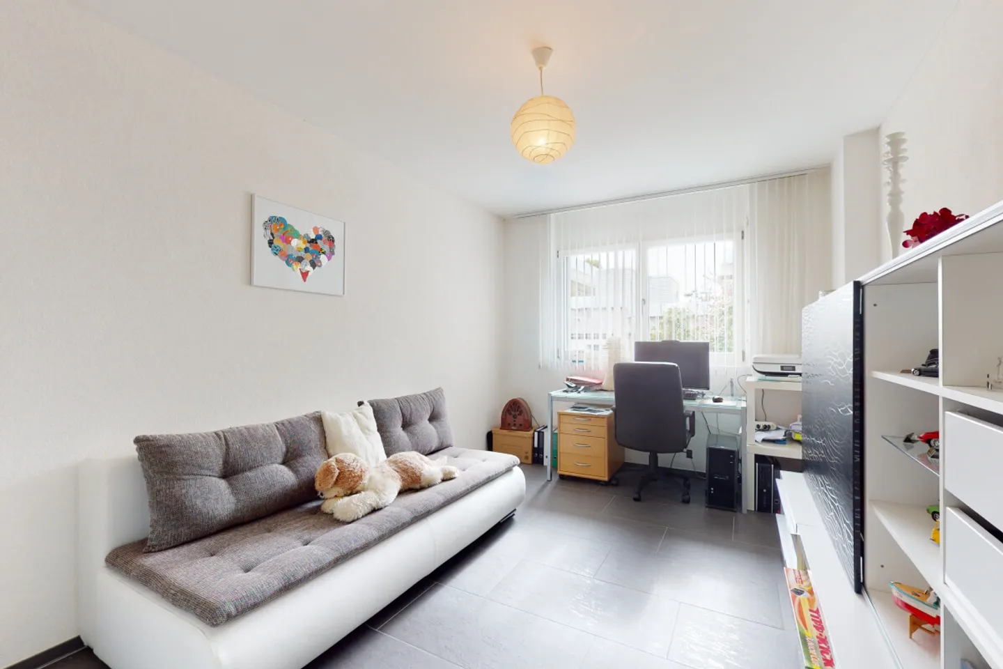 Modernes 5.5 Zimmer Reiheneckhaus mit Garten und Sauna - Photo 5 of 13