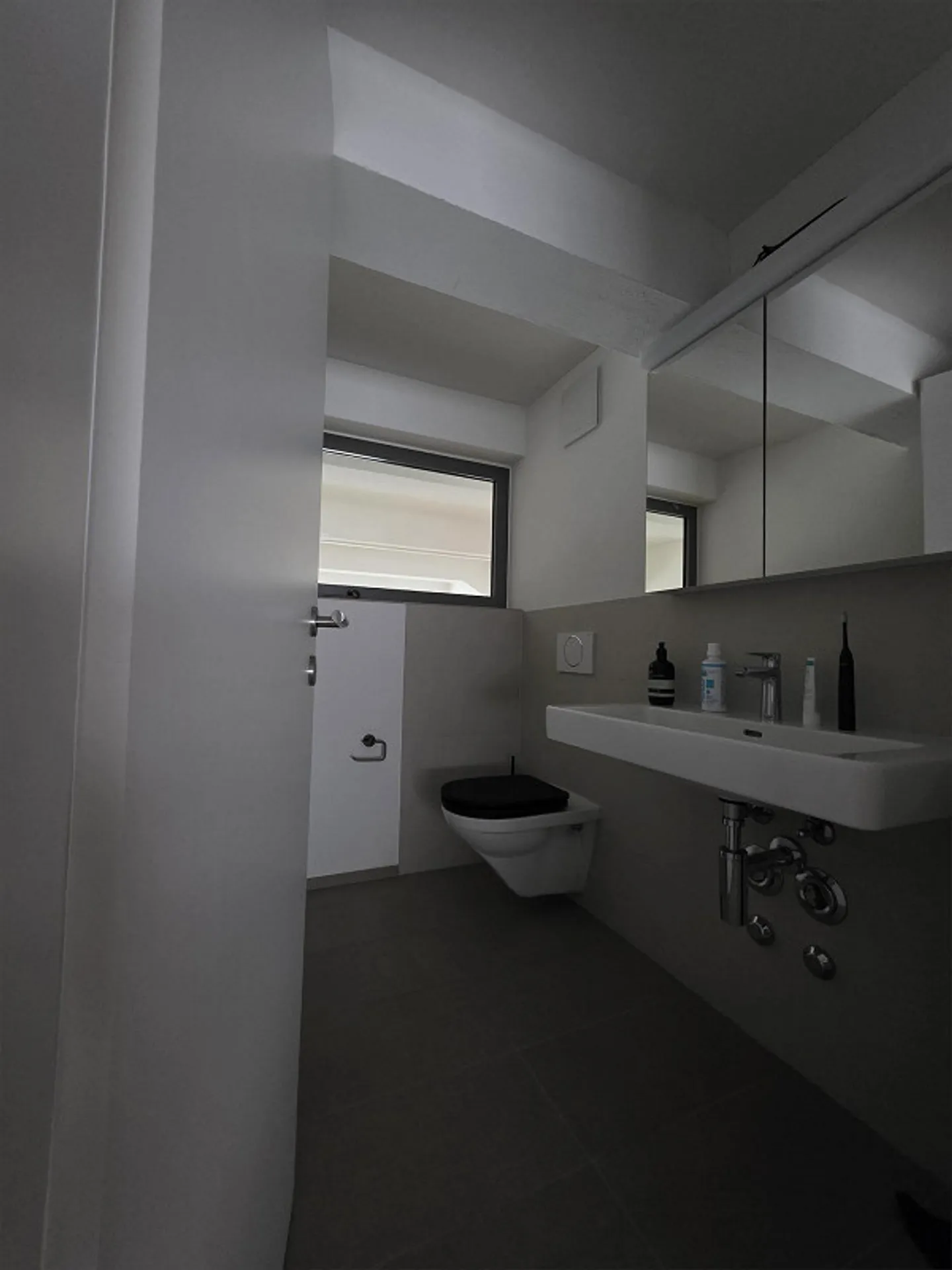 Two-storey 2.5-room loft apartment with cellar & parking space / from Dec 1 - Photo 21 of 25