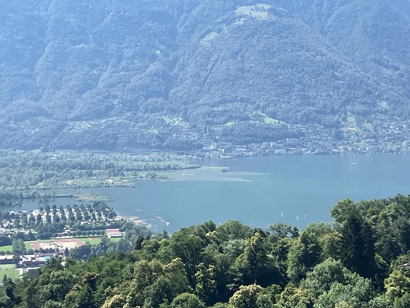 Appartamento esclusivo con vista lago, giardino, terrazza, 1° o 2° residenza - Foto 5 di 20