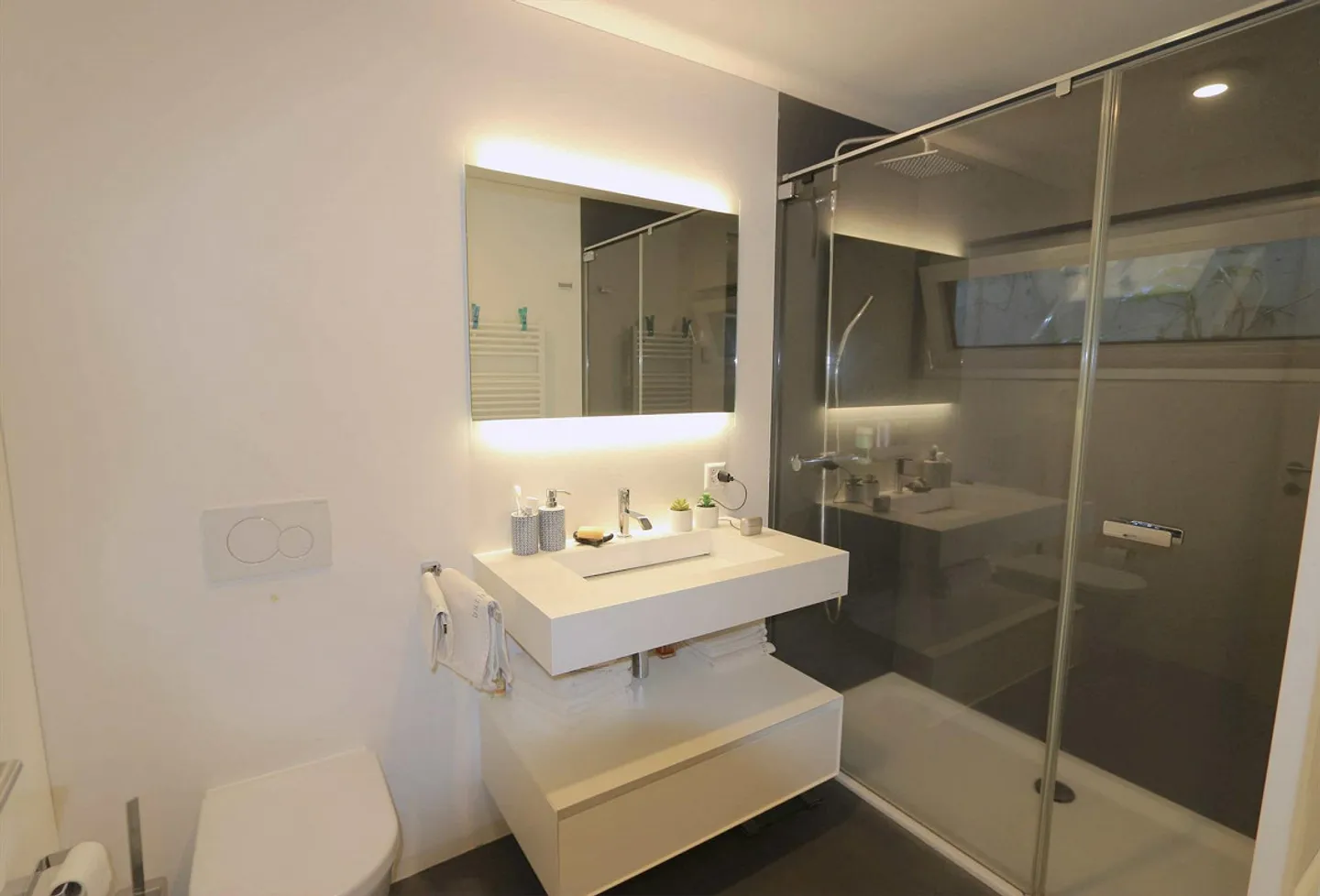 Appartamento esclusivo con vista lago, giardino, terrazza, 1° o 2° residenza - Foto 13 di 20