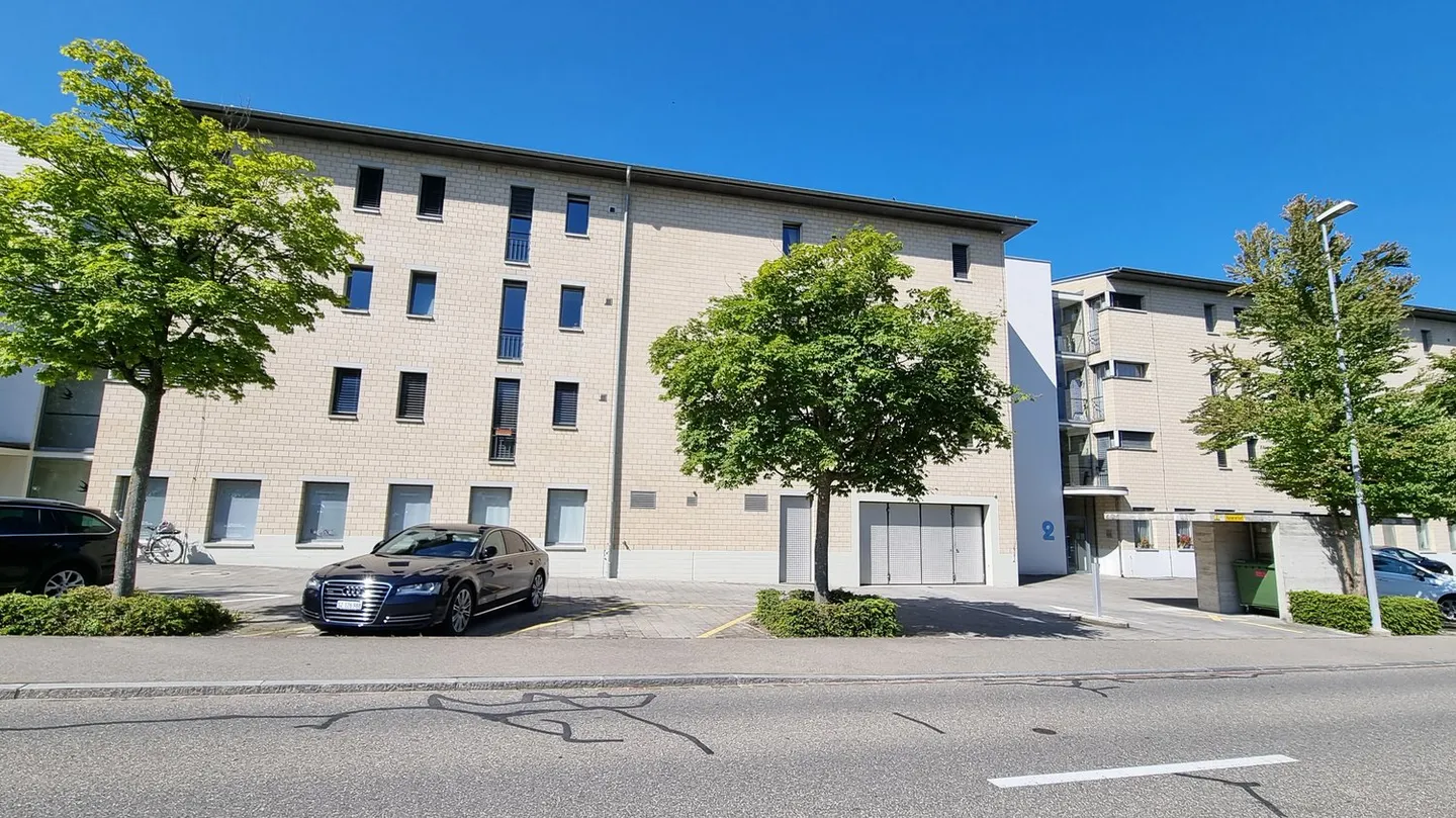 Bright 3.5-room apartment with large balcony - Photo 8 of 9