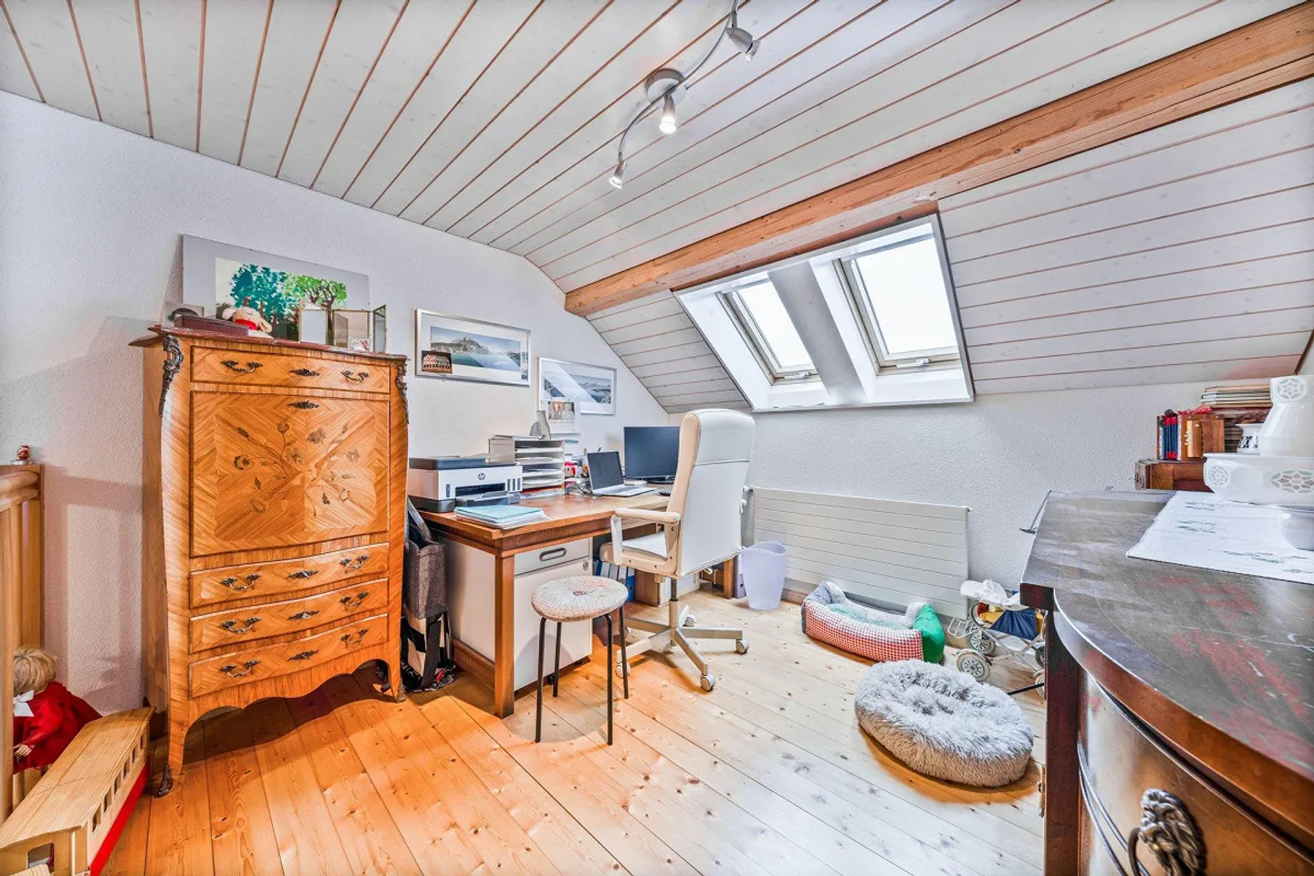 Vielseitiges Mehrgenerationenhaus - Foto 6 von 13