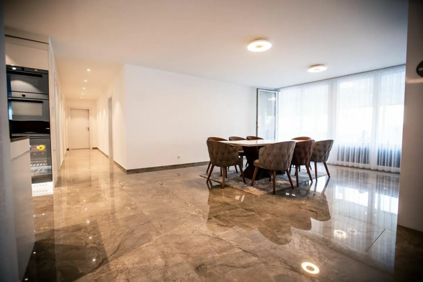 5.5 Zimmerwohnung - luxuriöses Bijou - Foto 2 von 10