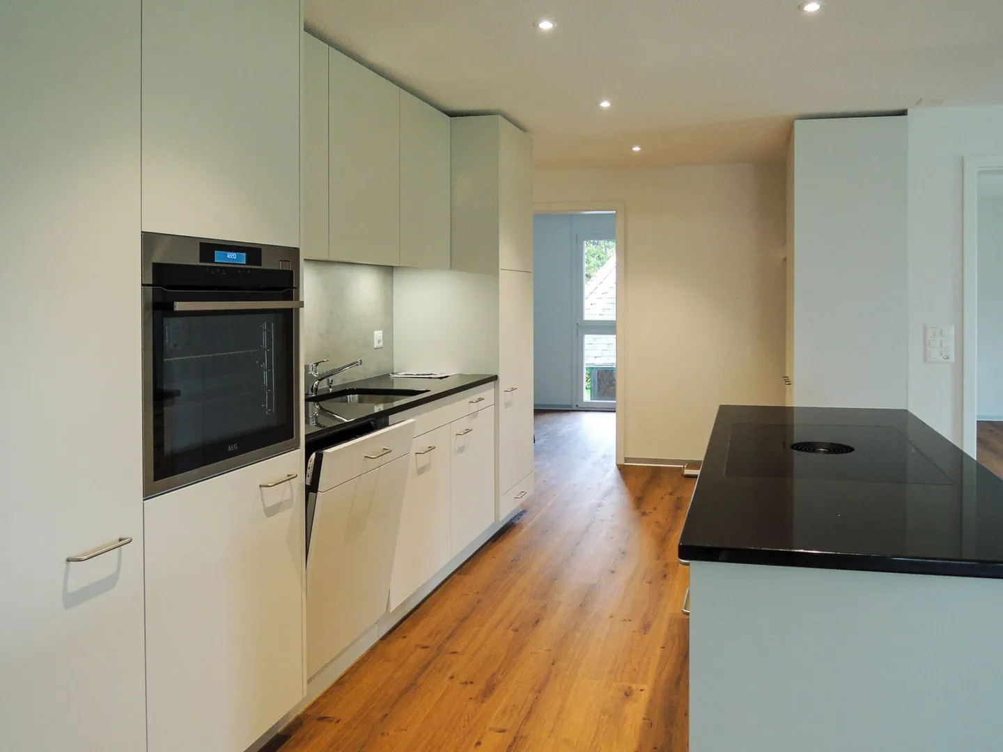 Appartamento moderno di 4,5 stanze in affitto - Foto 1 di 10