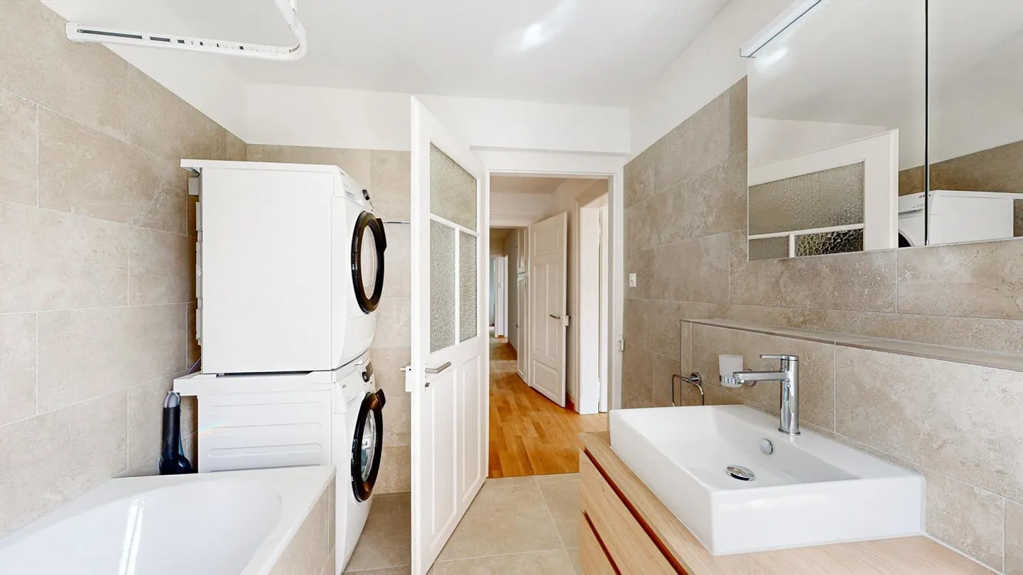 Stilvolles Apartment in zentraler Lage - Foto 8 von 10