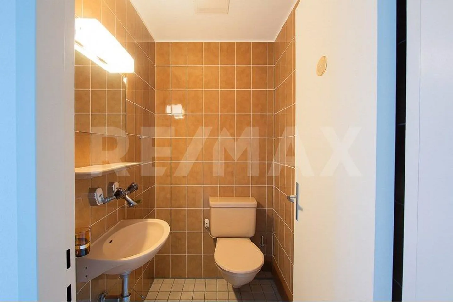 2.5 Room Apartment - Photo 8 of 9