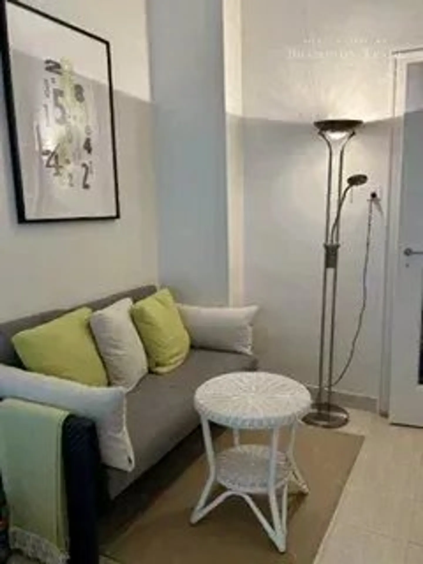 Attractive one-bedroom apartment (2 rooms), for rent - Photo 3 sur 5