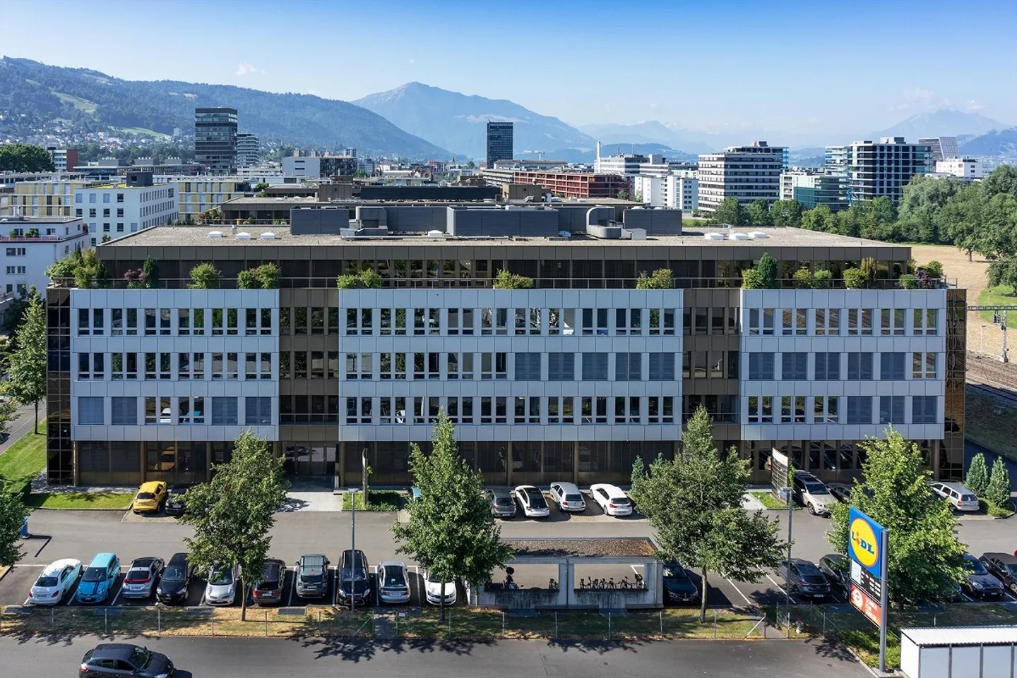 Plus qu'un simple lieu de travail : bureaux modernes au Lindenpark - Photo 1 sur 10