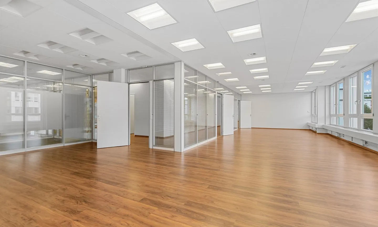 Plus qu'un simple lieu de travail : bureaux modernes au Lindenpark - Photo 2 sur 10