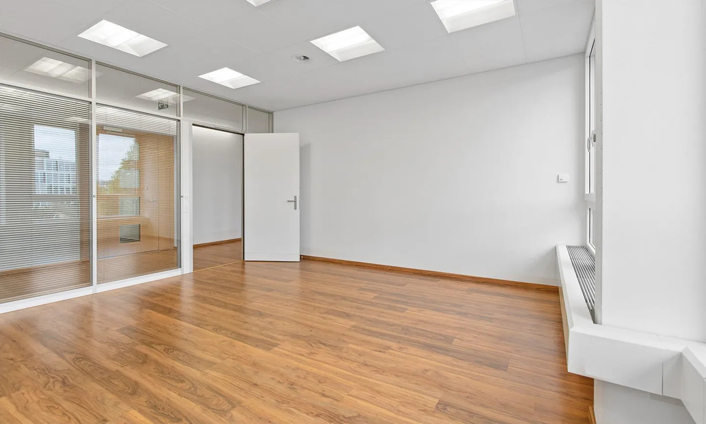 Plus qu'un simple lieu de travail : bureaux modernes au Lindenpark - Photo 3 sur 10