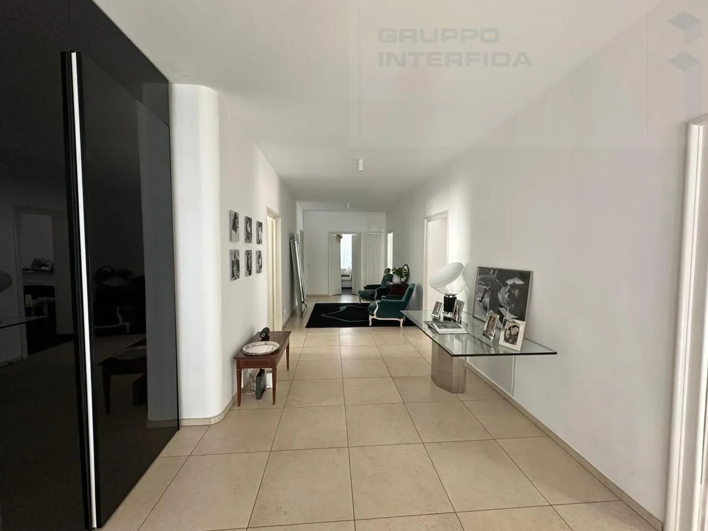SPACIOUS ELEGANT APARTMENT WITH TERRACE - Photo 8 of 20