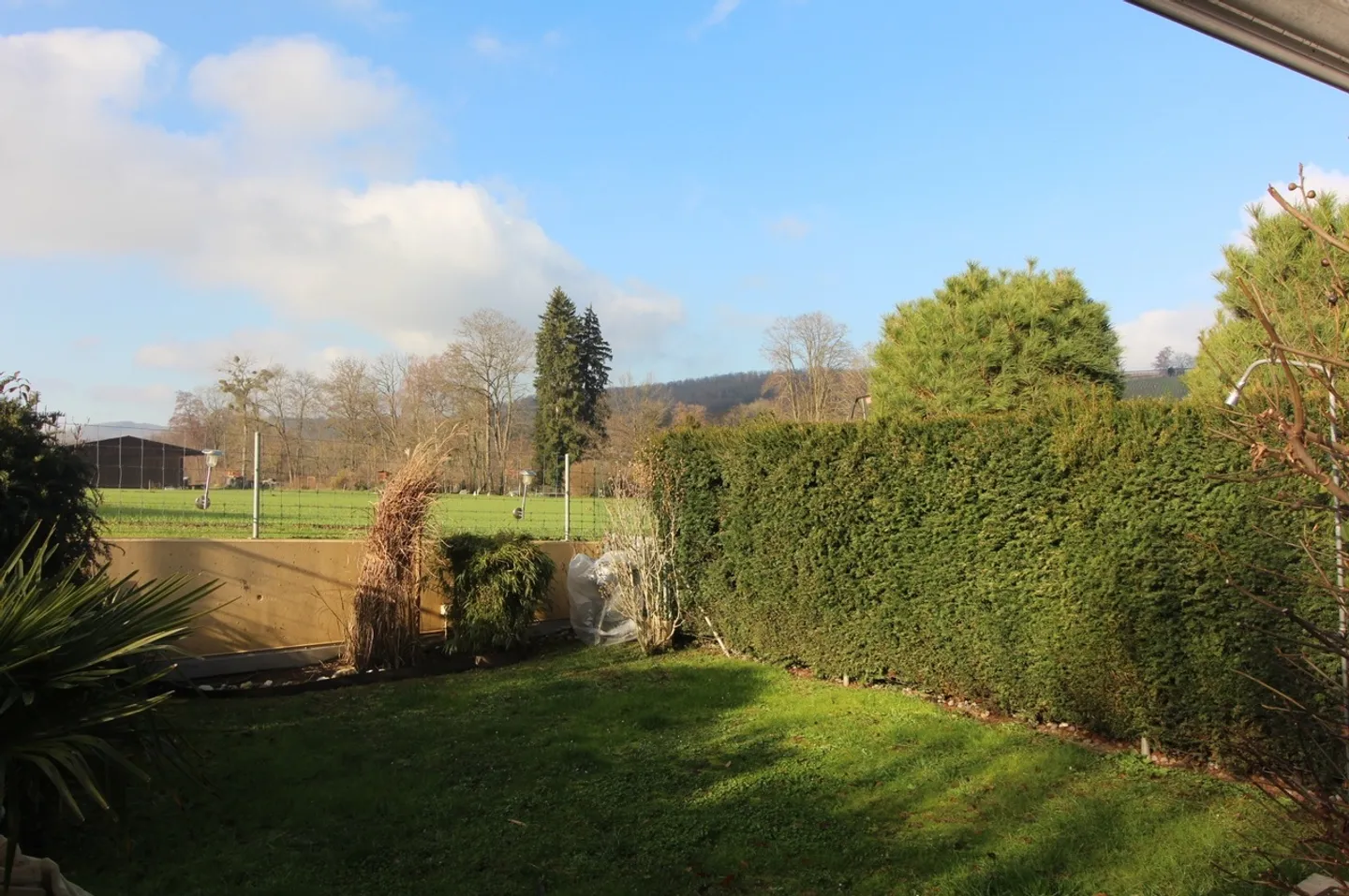 Beautiful living is like a little vacation every day - Photo 2 of 17