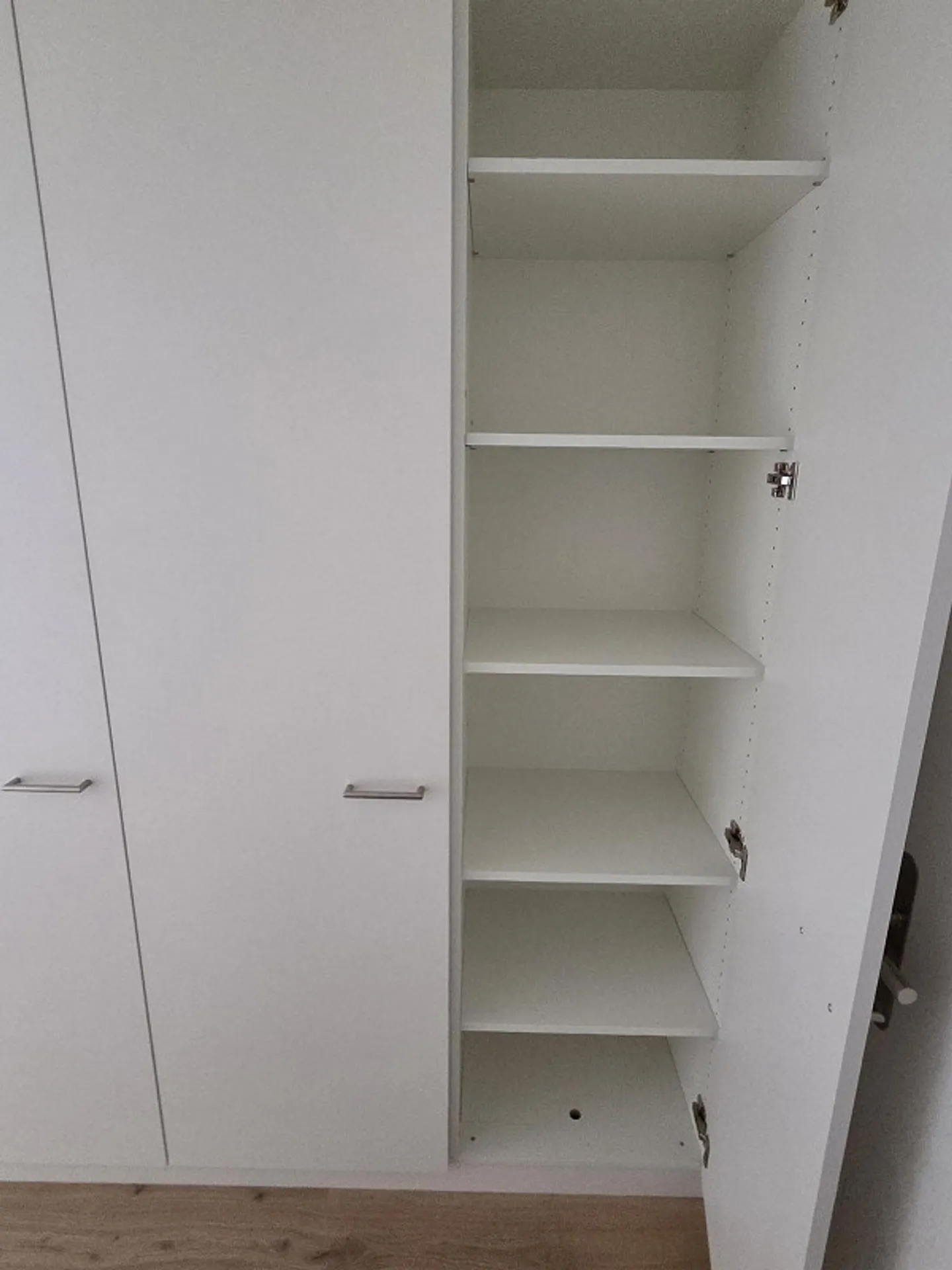 Appartement moderne de 3,5 pièces dans un emplacement calme - Photo 9 sur 12