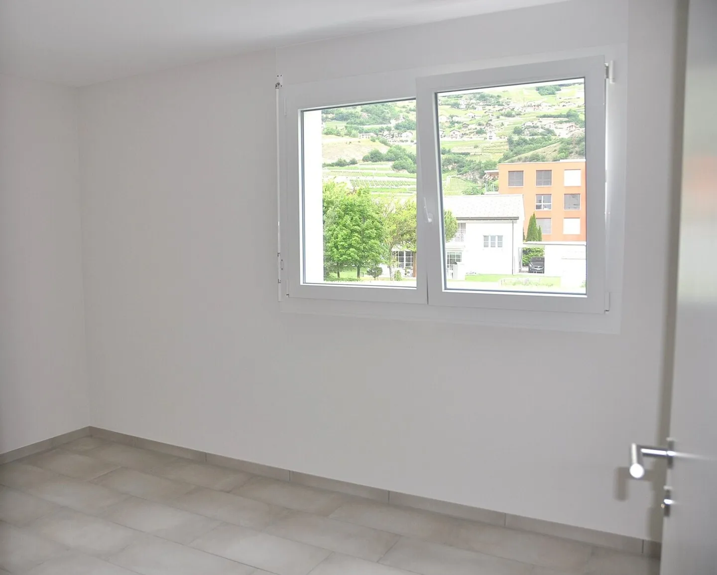 Appartamento 3.5 camere affascinante - Foto 2 di 6
