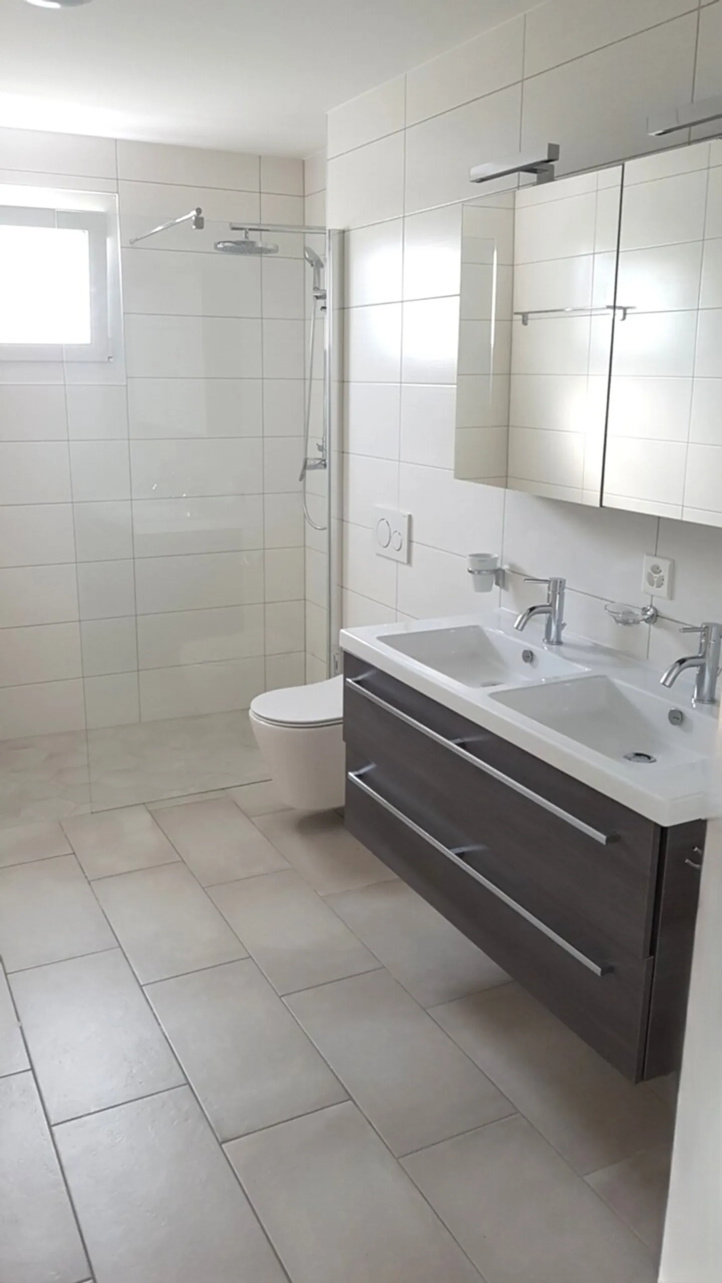 Appartamento 3.5 camere affascinante - Foto 4 di 6