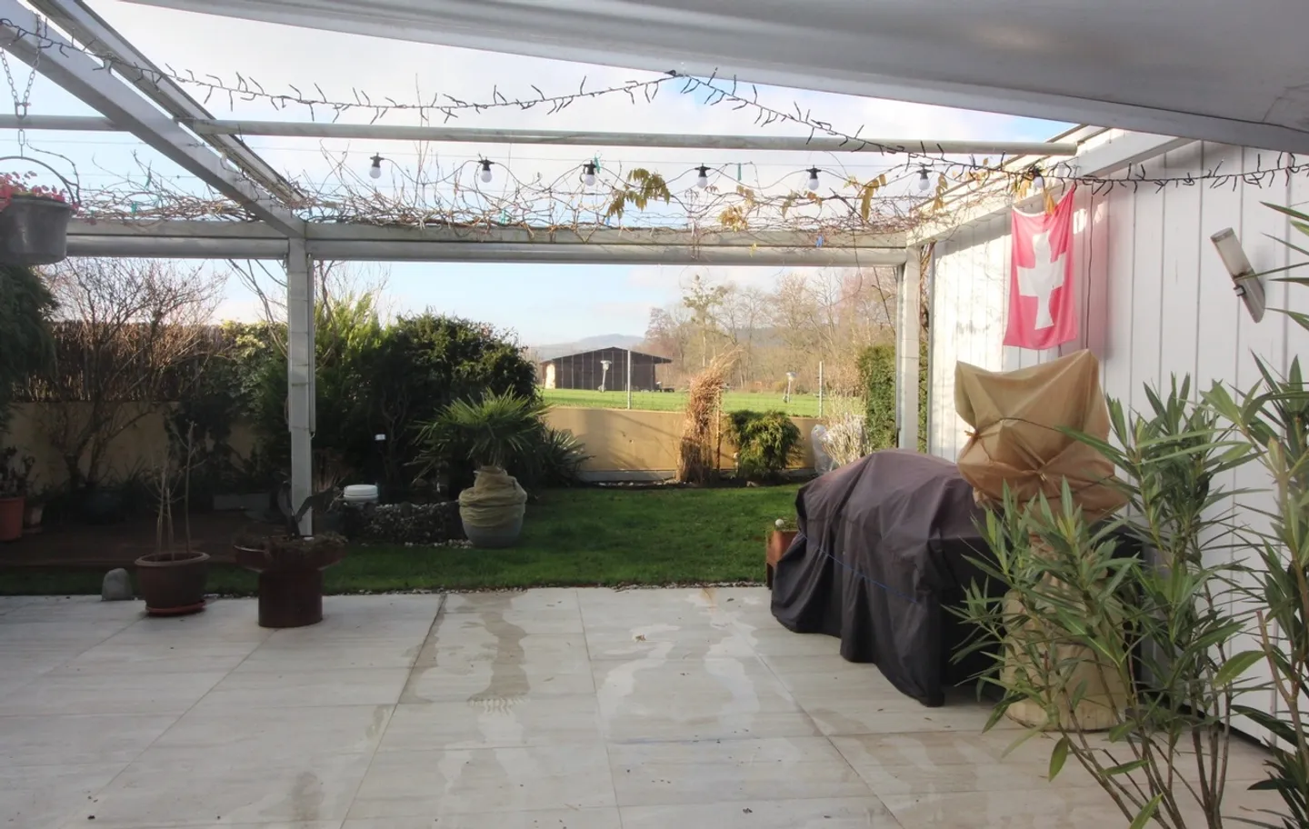 Beautiful living is like a little vacation every day - Photo 11 of 17