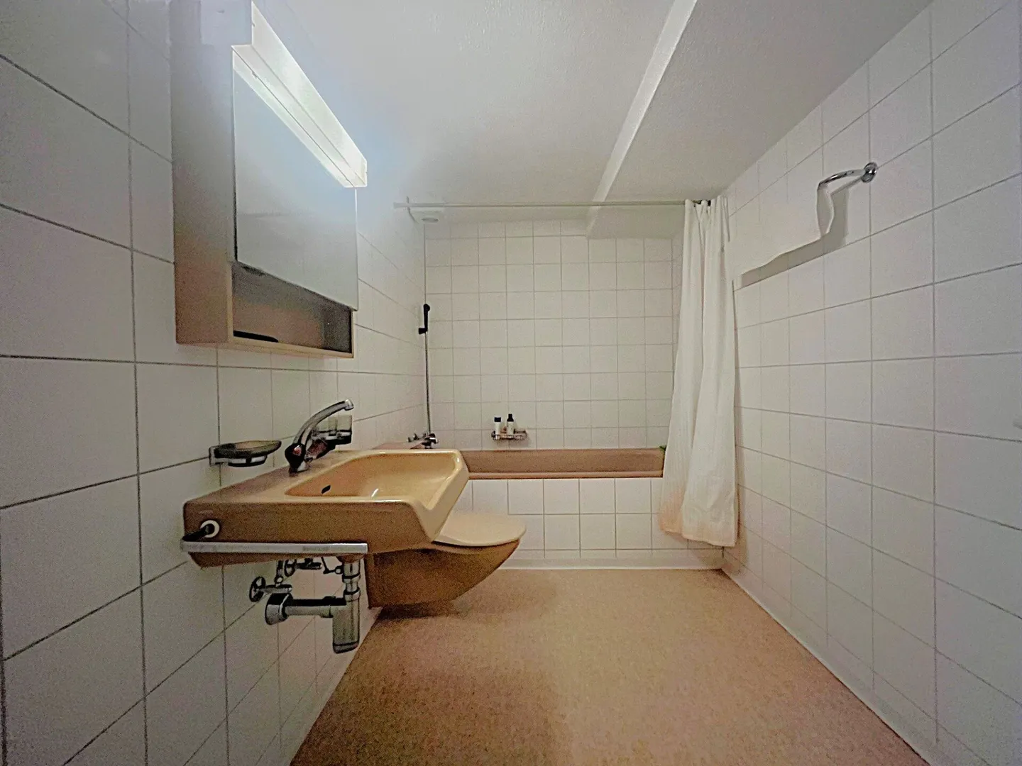 2 Room City Apartment - Photo 6 of 6