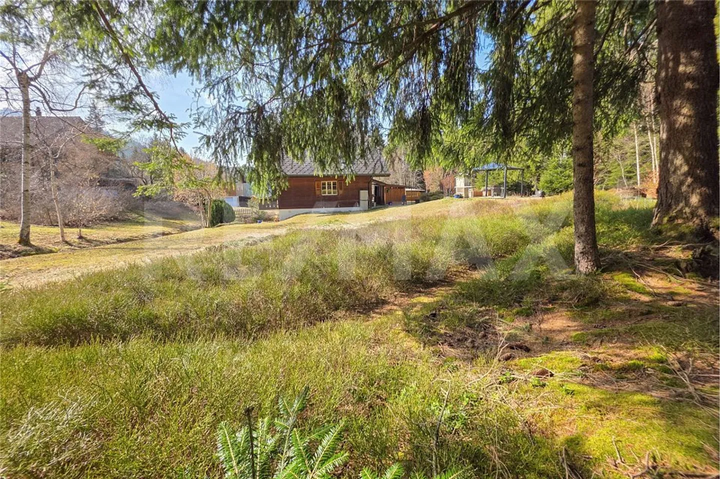 Wohnen, wo die Natur beginnt  Ihr Rückzugsort direkt am Waldrand in Rüschegg Heubach. - Photo 4 of 13