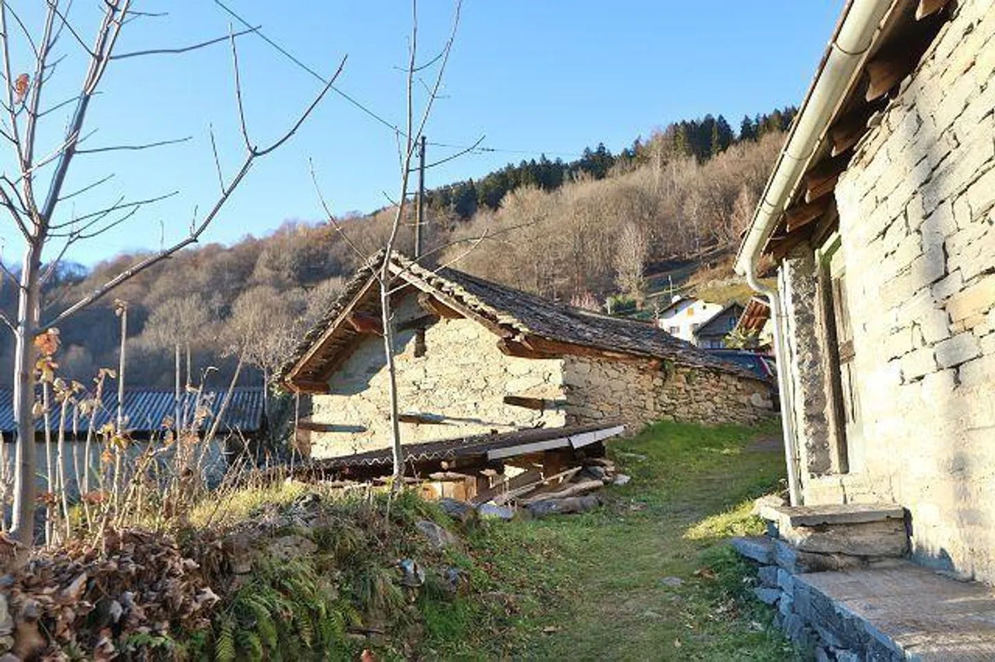 3-Room House with Rustico to Expand in a Very Sunny, Quiet Location - Photo 16 of 30