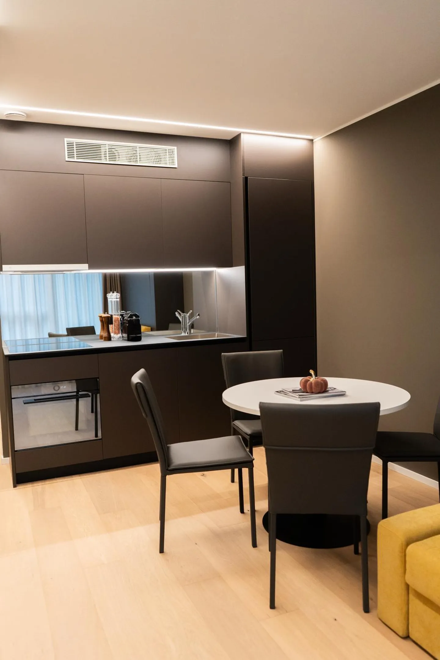 ARBEDO – LIVING HOTEL KOMFORT UND LUXUS - Foto 4 von 10