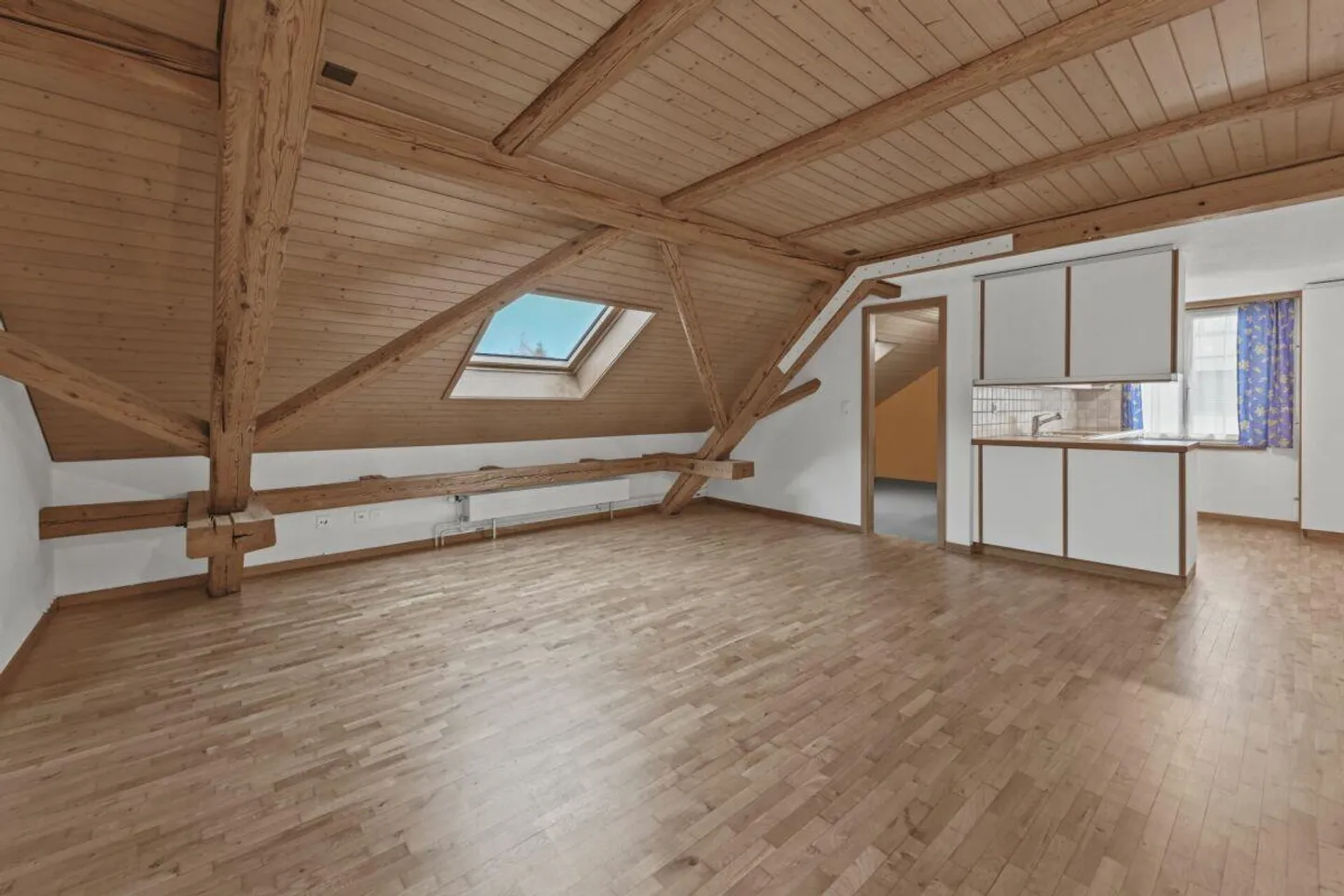 4.5-room apartment in Münchwilen - 95 m², attic, ready to move in... - Photo 1 of 13