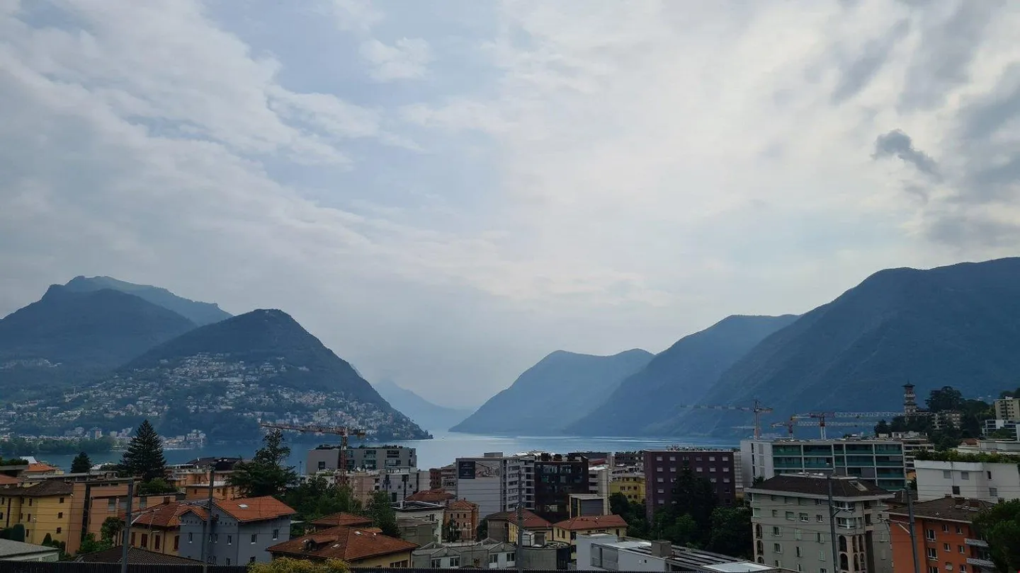 4 pièces avec vue sur le lac à Lugano Loreto - Photo 1 sur 19