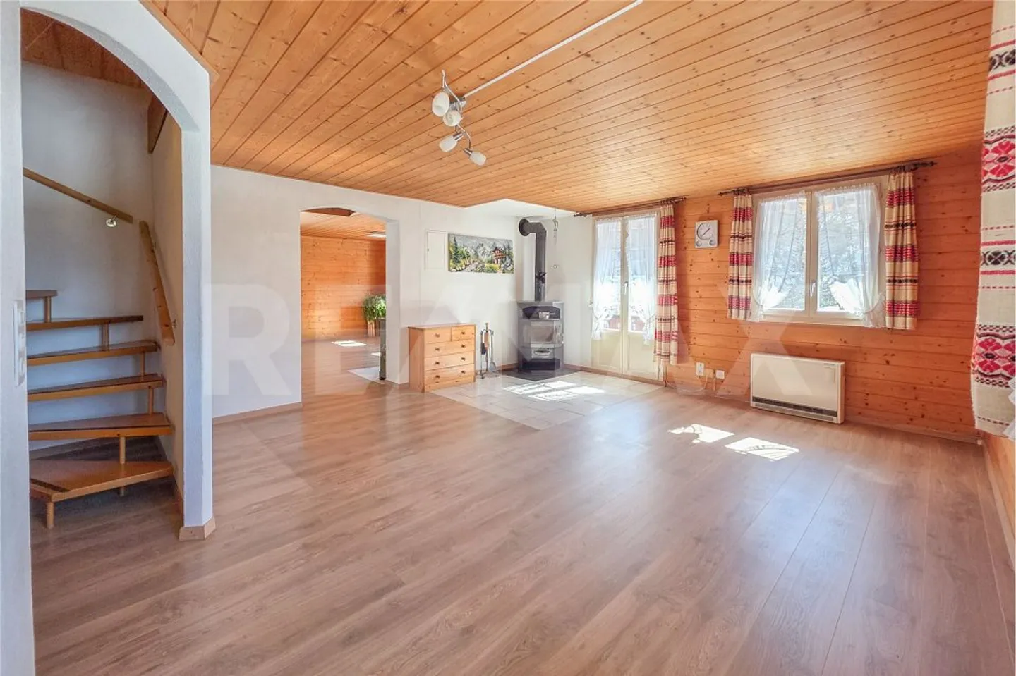 Wohnen, wo die Natur beginnt  Ihr Rückzugsort direkt am Waldrand in Rüschegg Heubach. - Photo 10 of 13