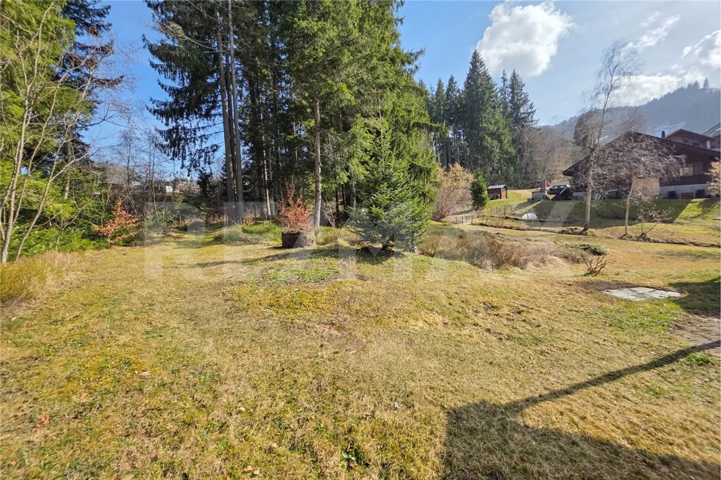 Wohnen, wo die Natur beginnt  Ihr Rückzugsort direkt am Waldrand in Rüschegg Heubach. - Photo 7 of 13