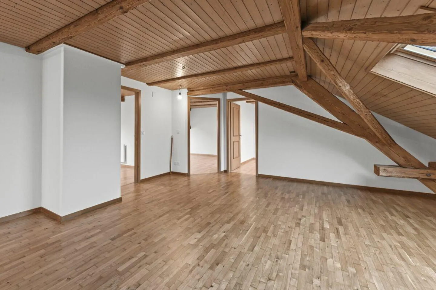 4.5-room apartment in Münchwilen - 95 m², attic, ready to move in... - Photo 5 of 13