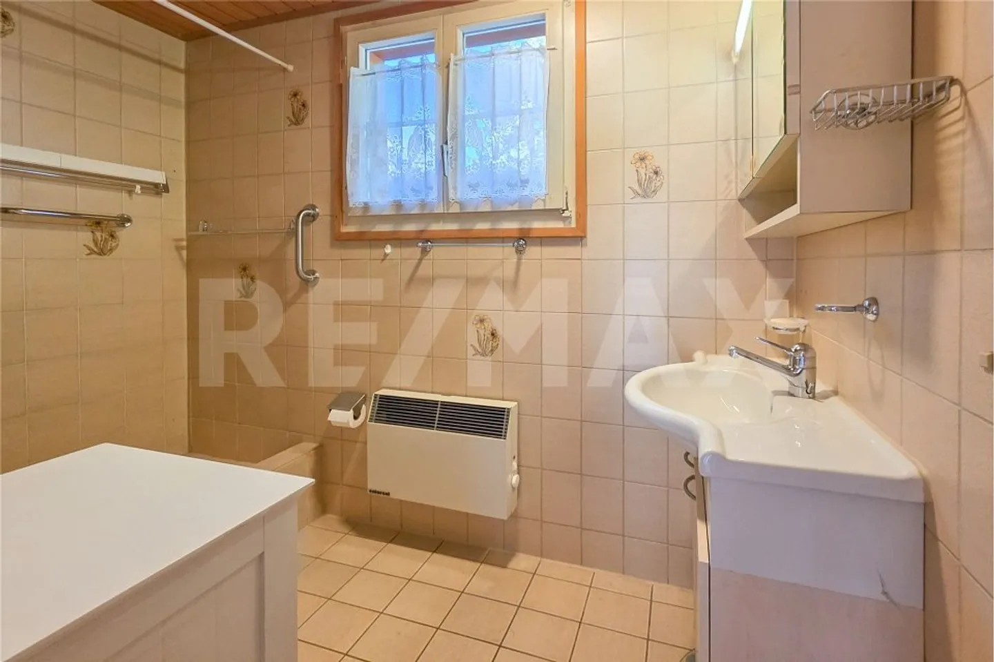 Wohnen, wo die Natur beginnt  Ihr Rückzugsort direkt am Waldrand in Rüschegg Heubach. - Photo 13 of 13