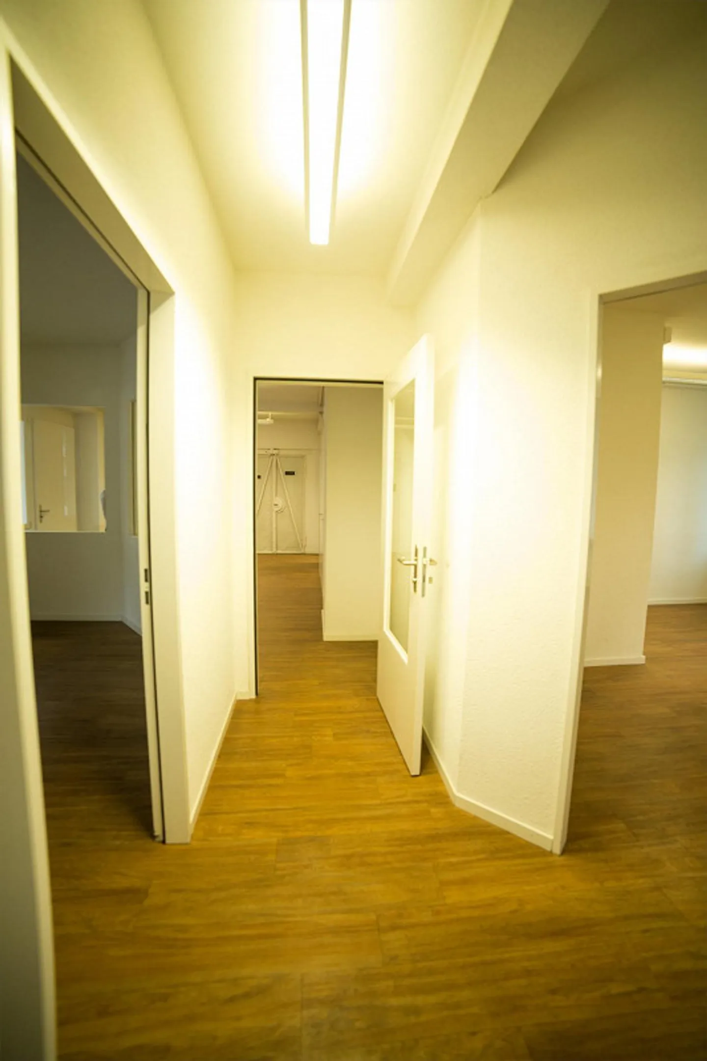 Vielseitige Gewerbefläche - Foto 5 von 9