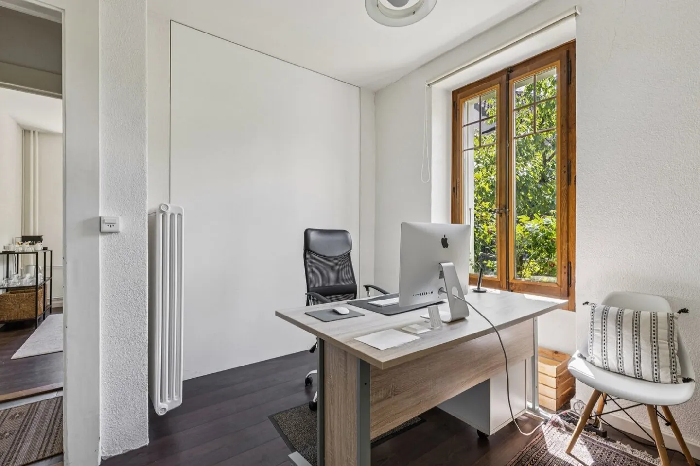 8-Zimmer-Haus in der Nähe des Bahnhofs und des Zentrums - Foto 5 von 14
