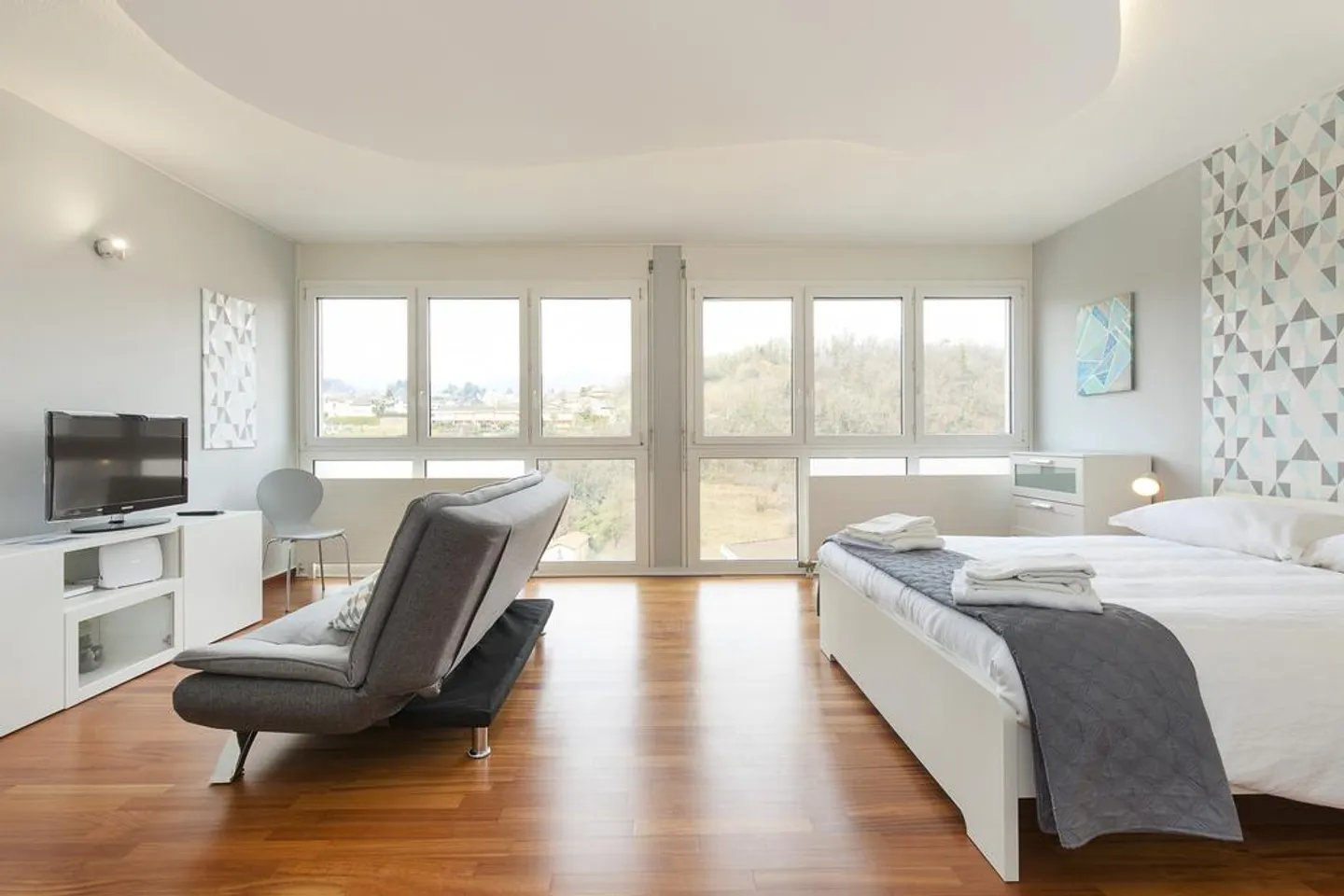 Renoviertes Apartment in Lugano - Foto 1 von 11