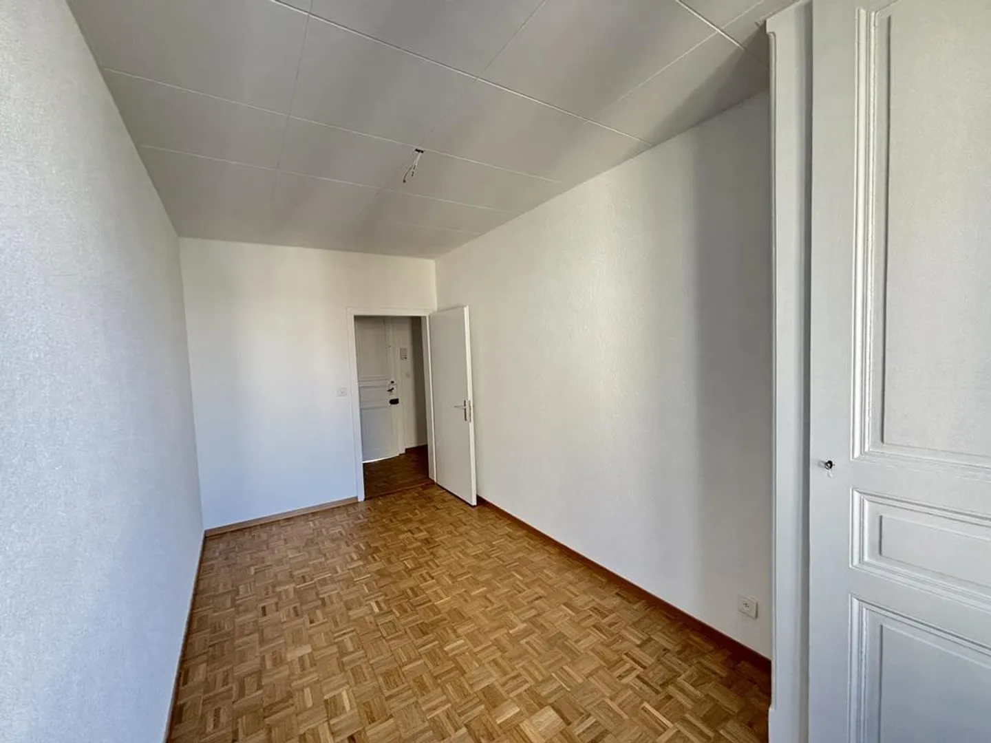 Große 3-Zimmer-Wohnung im Zentrum von Lausanne - Foto 6 von 7