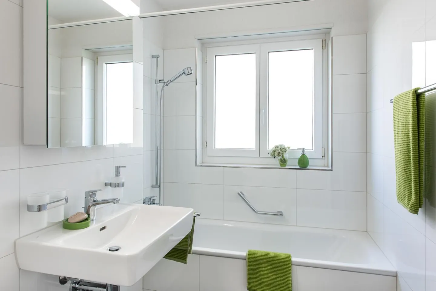 Charmant appartement 4.5 pièces - Photo 4 sur 6