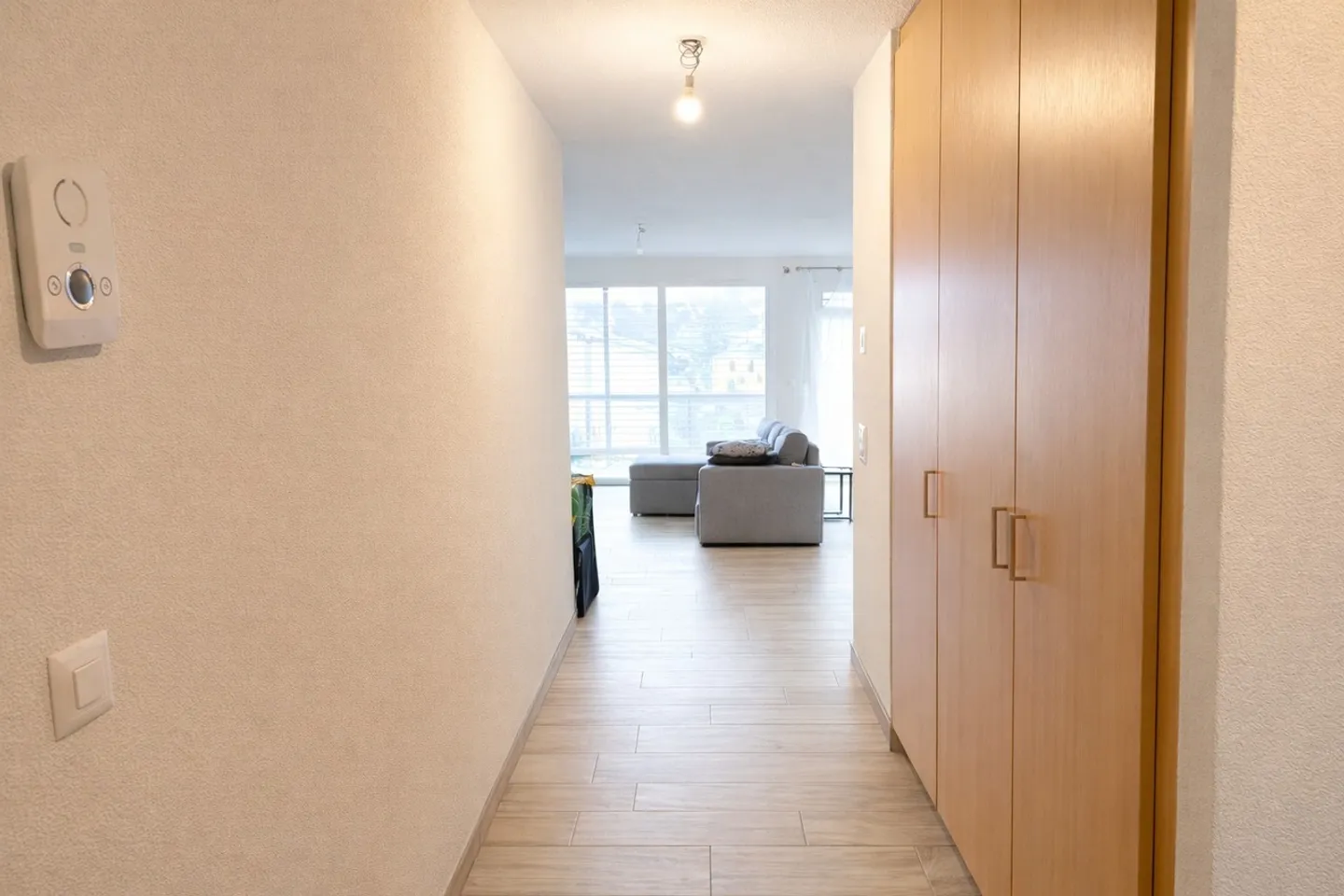 Apartment with 3.5 Rooms - Photo 4 of 11