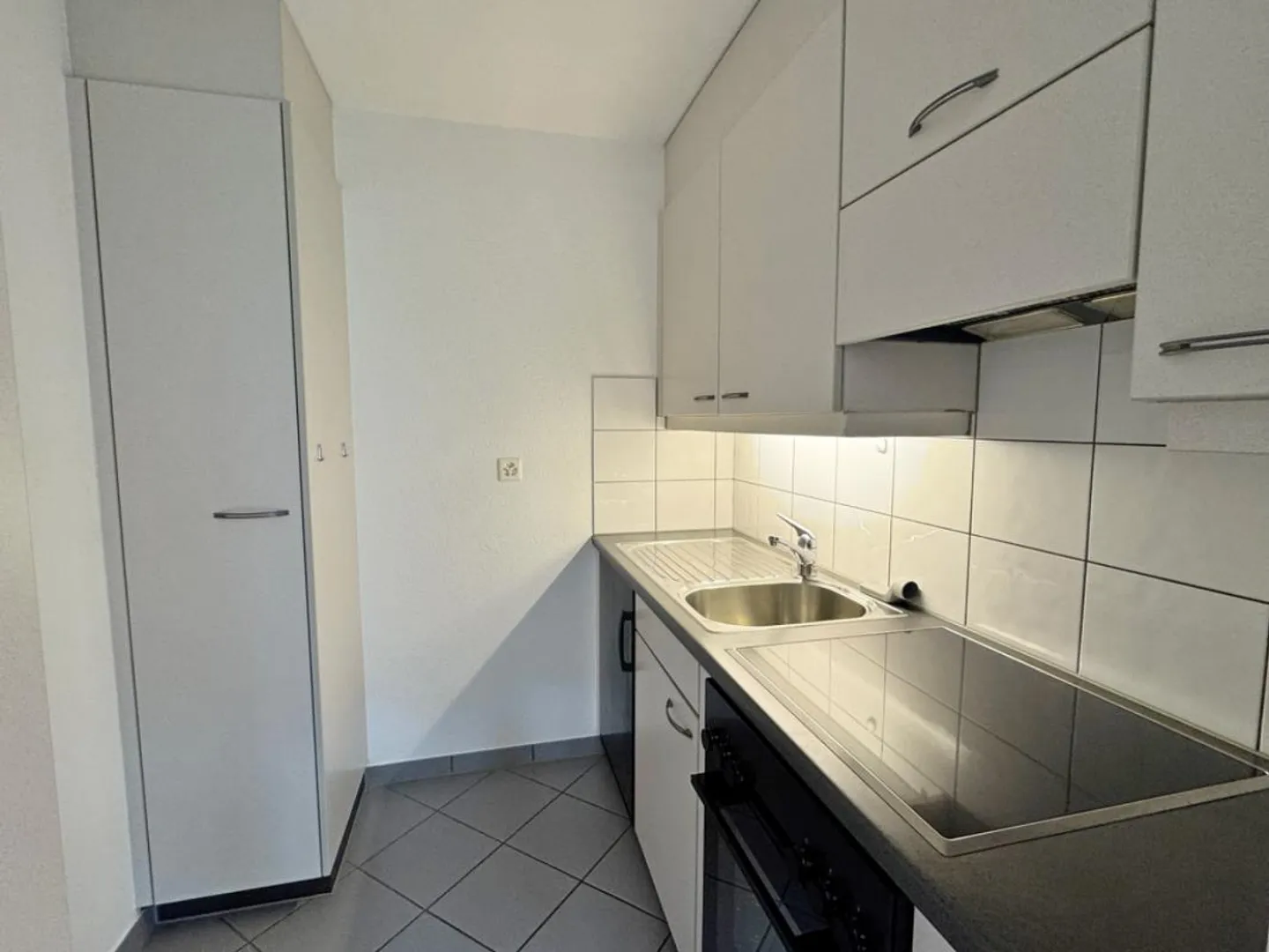 Vivere centralmente nel quartiere di St. Karli! - Foto 3 di 6
