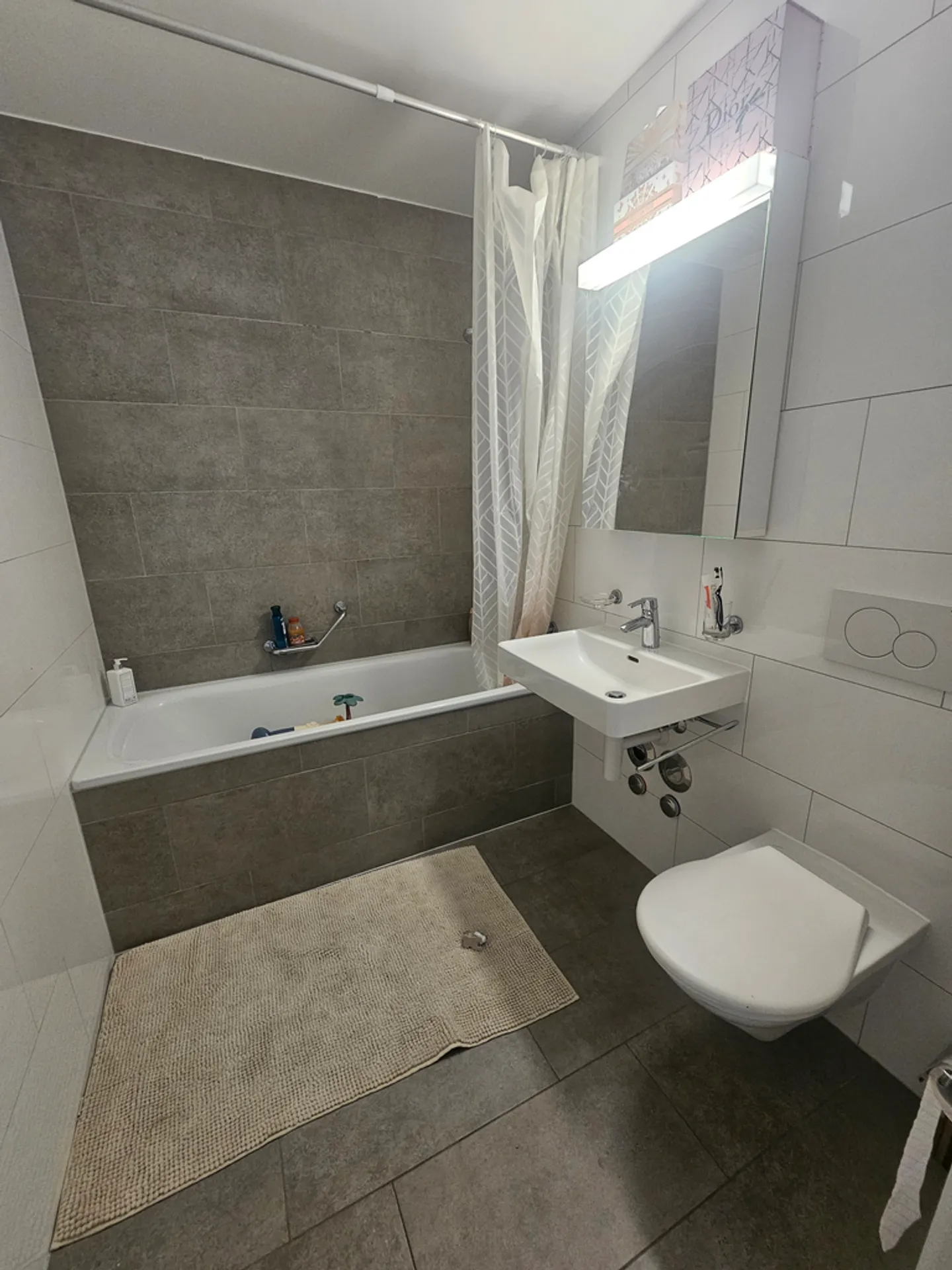 Family apartment with 3.5 rooms on the ground floor - Photo 8 of 9