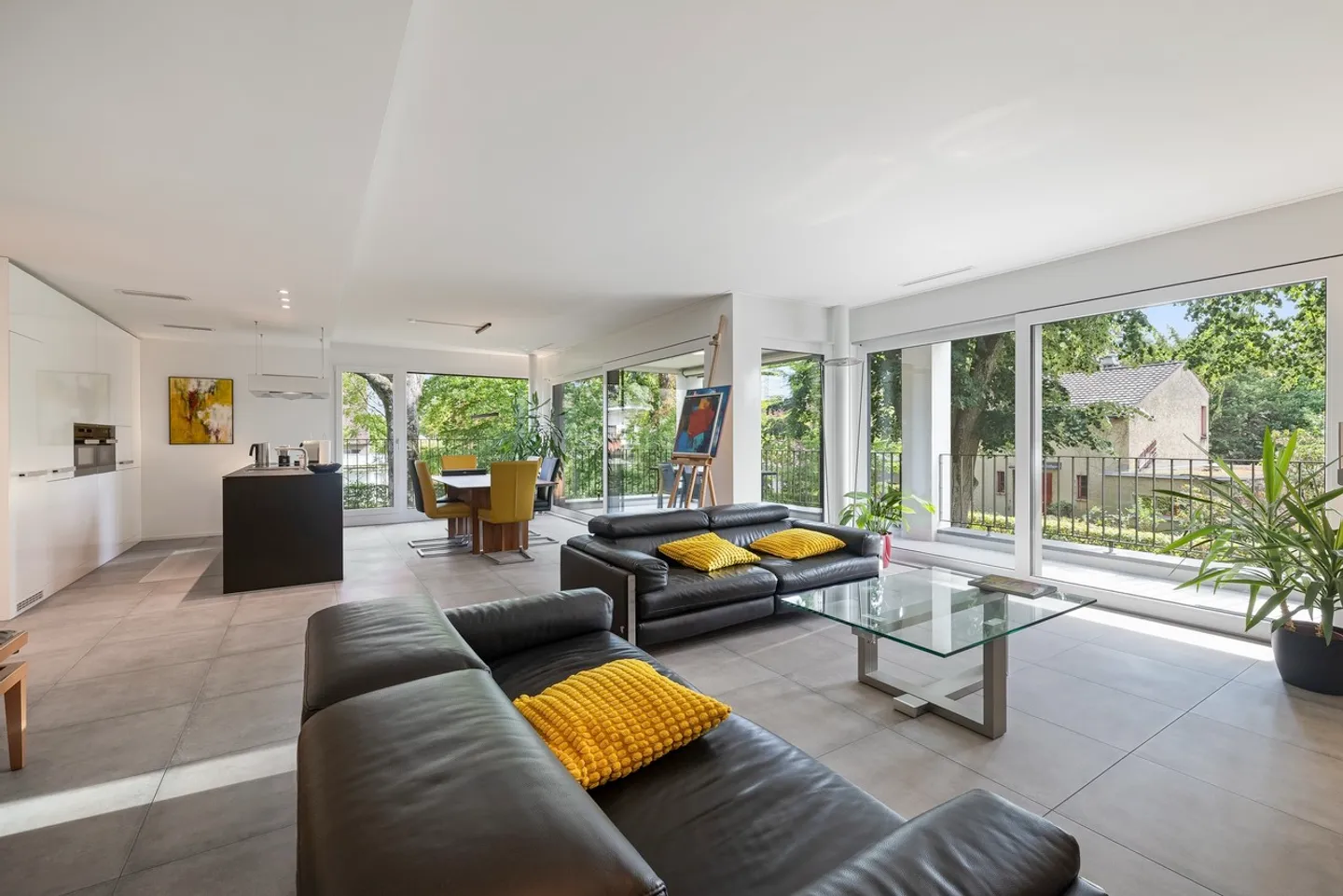 Spacious Apartment in Riehen - Photo 2 of 37