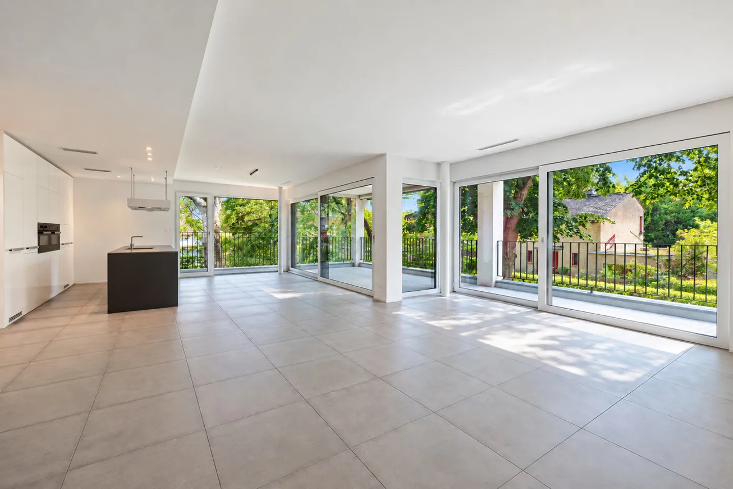 Spacious Apartment in Riehen - Photo 5 of 37