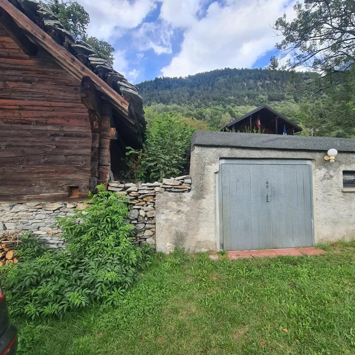 4-Room Chalet with 2 Room Apartment, Garden, Very Quiet... - Photo 31 of 35