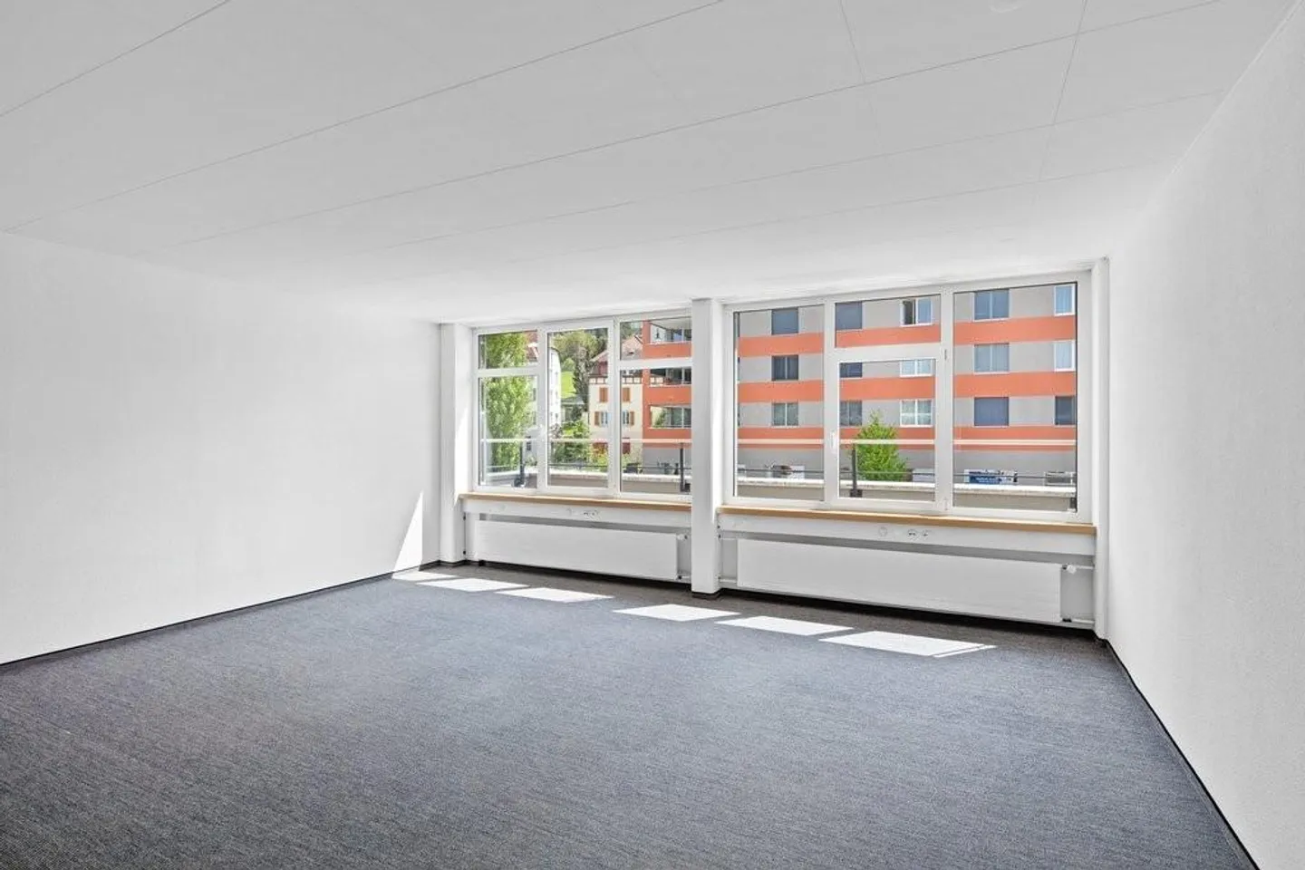 Modernes Büro zu vermieten - Foto 3 von 9