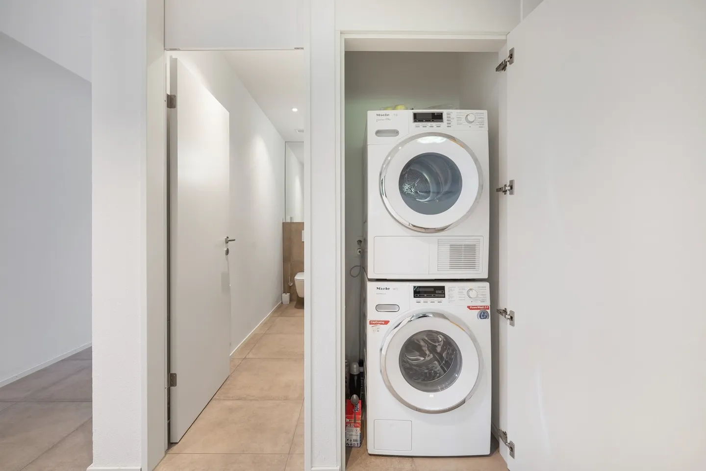 Spacious Apartment in Riehen - Photo 19 of 37