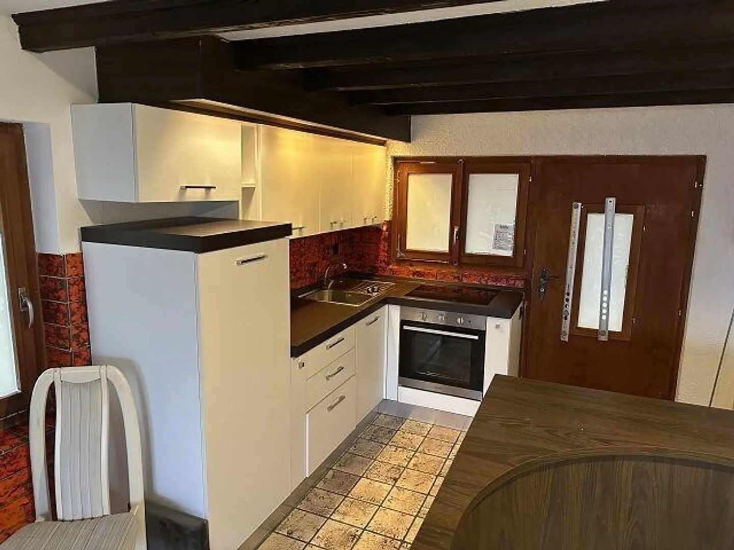 2-Room House with Small Terrace - Photo 6 of 13