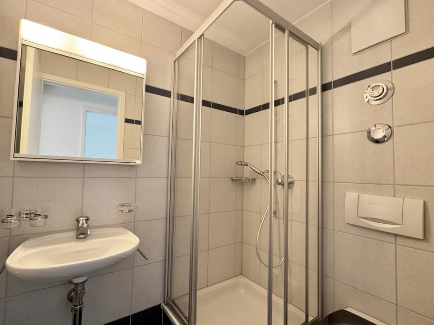 Vivere centralmente nel quartiere di St. Karli! - Foto 6 di 6