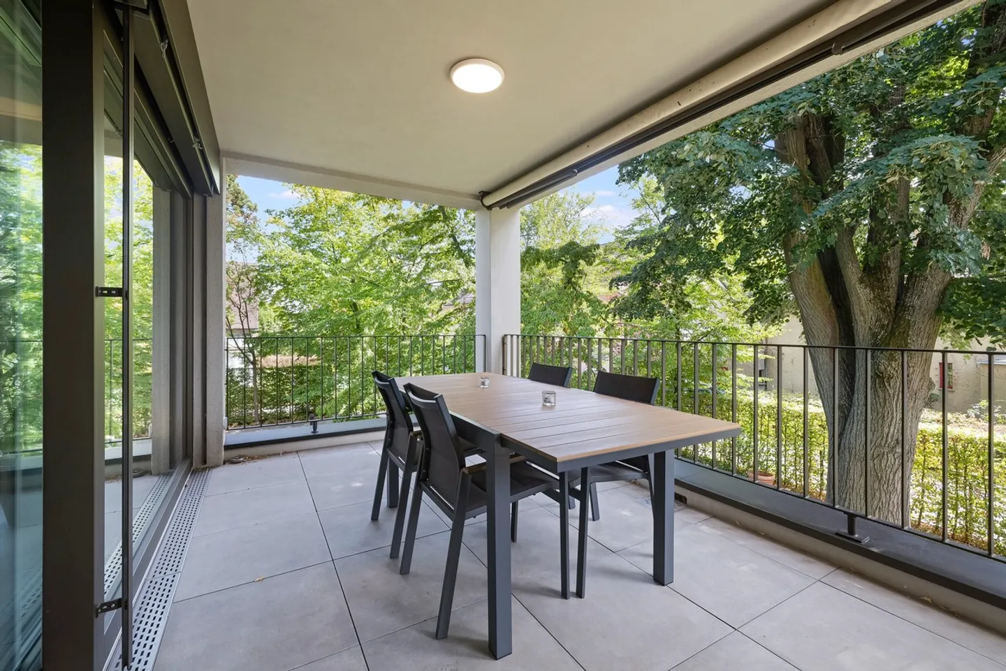 Spacious Apartment in Riehen - Photo 22 of 37