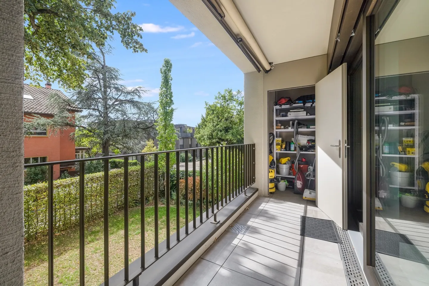 Spacious Apartment in Riehen - Photo 24 of 37