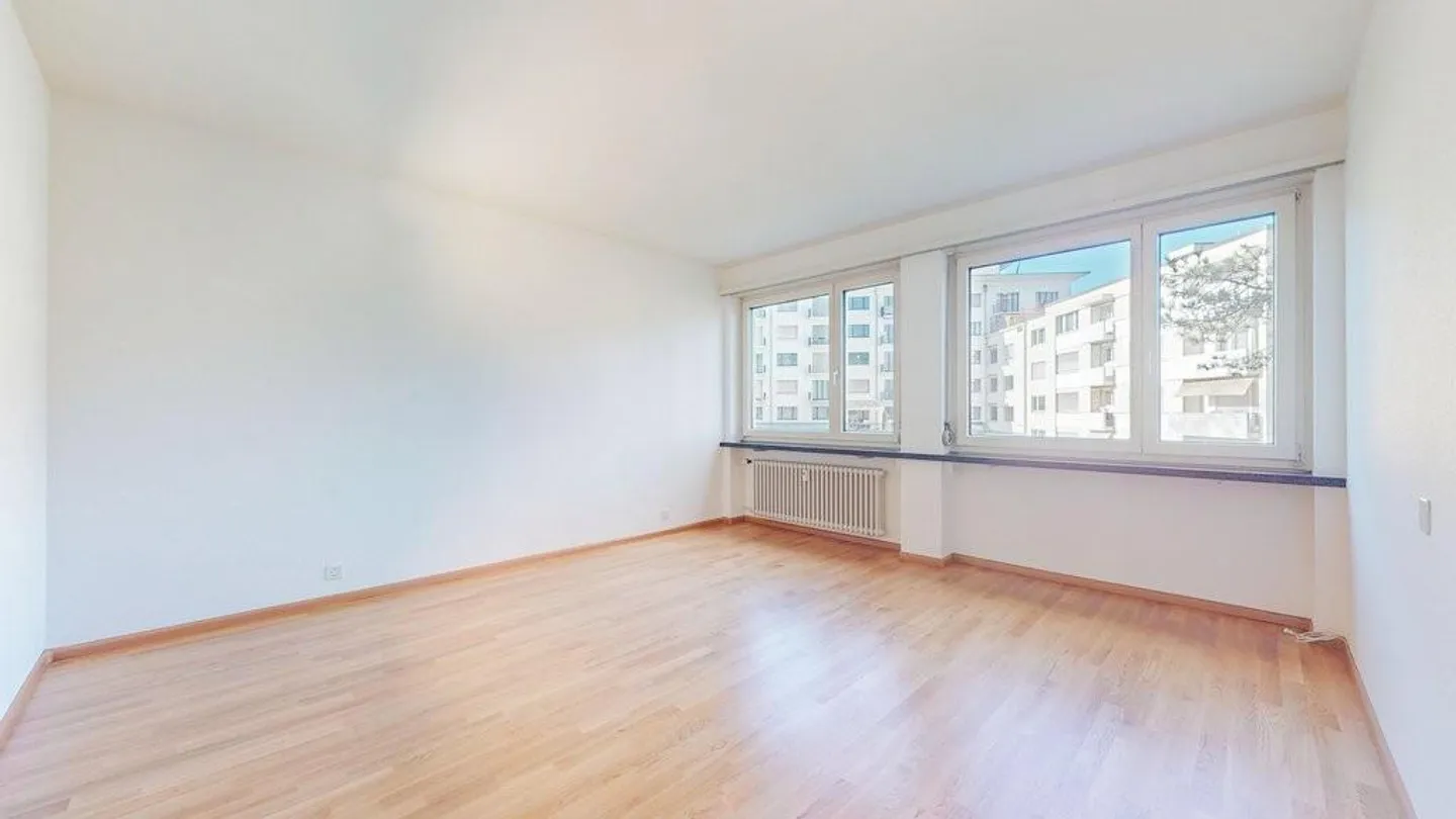 Vivere centralmente a Binningen vicino alla città - Foto 4 di 11